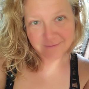 Meet your Posher, Sharla